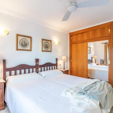 Sa Trona House
