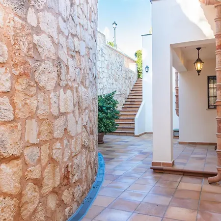 Sa Trona House *