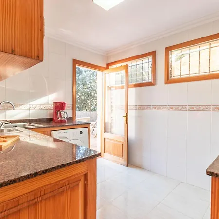 Sa Trona House *